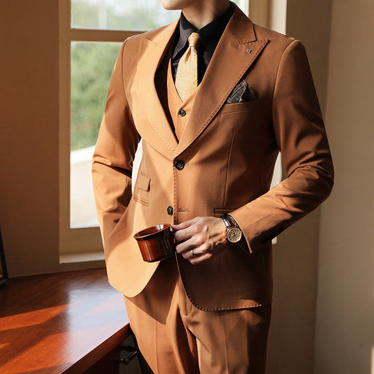 Trevor – Costume de Haute Qualité en Caramel pour Hommes
