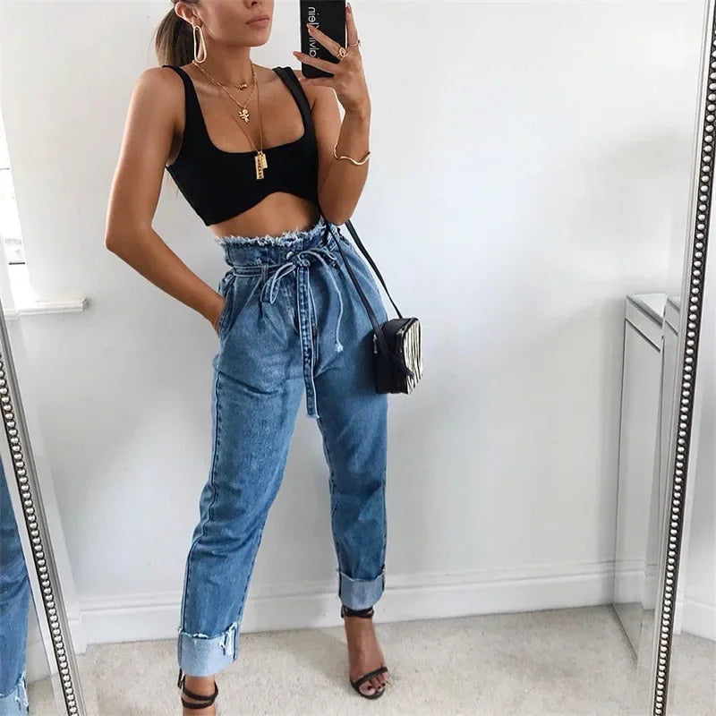 Marie – Jean Taille Haute avec Design Séduisant