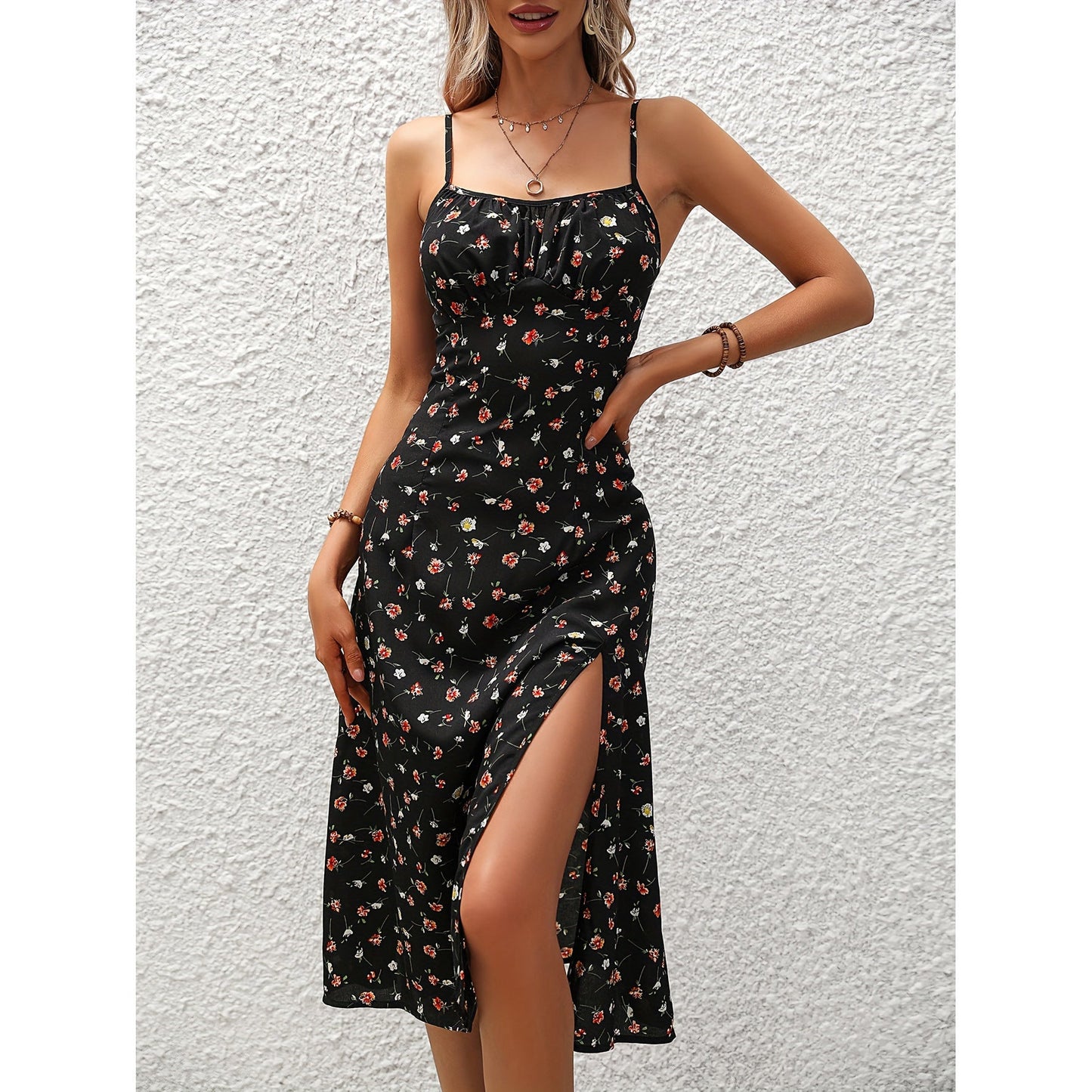 Melanie – Robe Longue d'Été à Pois avec Fente Séduisante