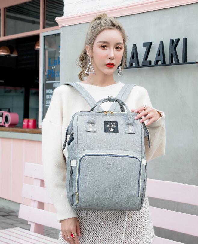 Carly – Sac à langer grande capacité pour mamans au design élégant