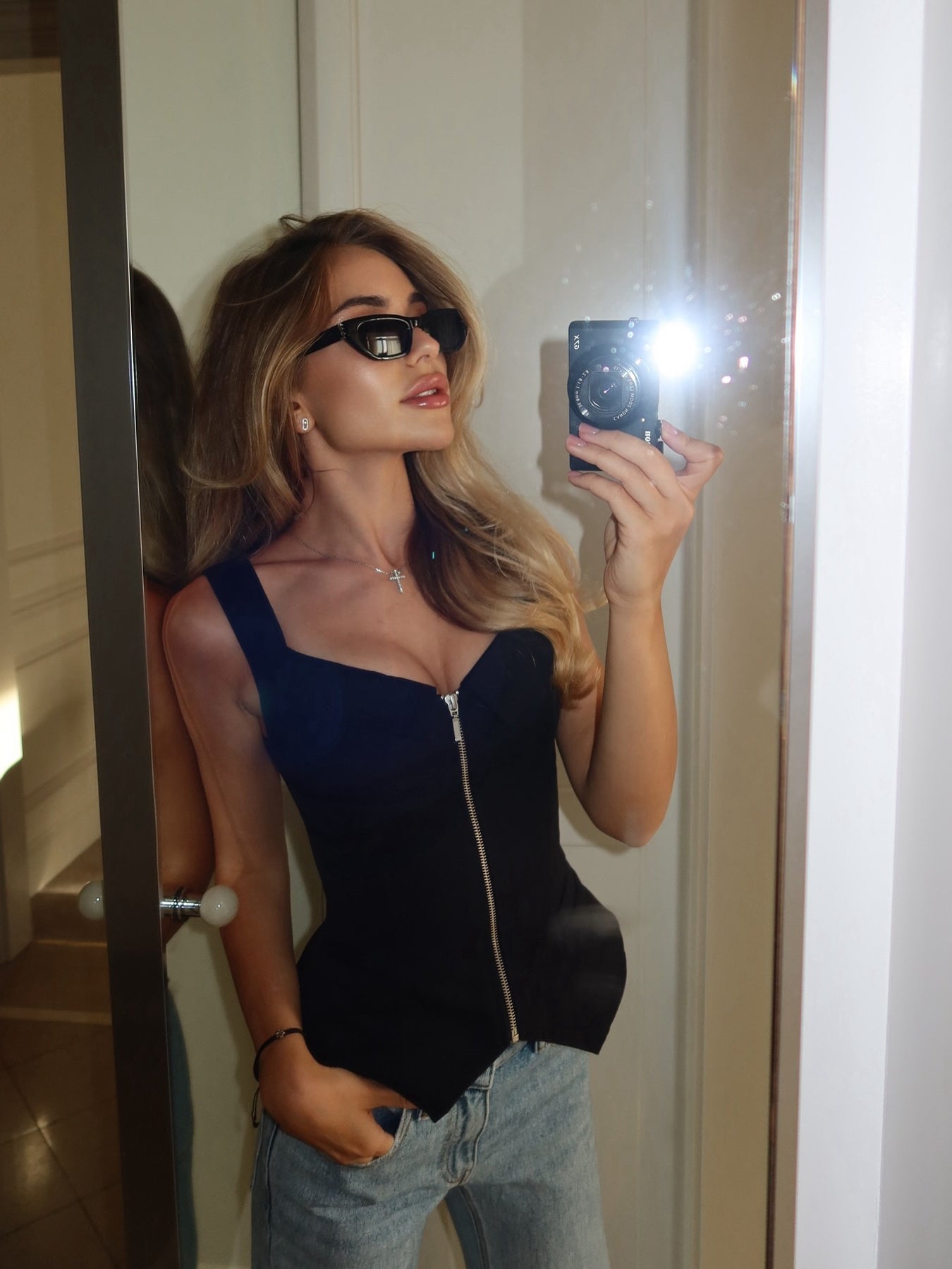 Clara – Veste élégante en cuir vegan