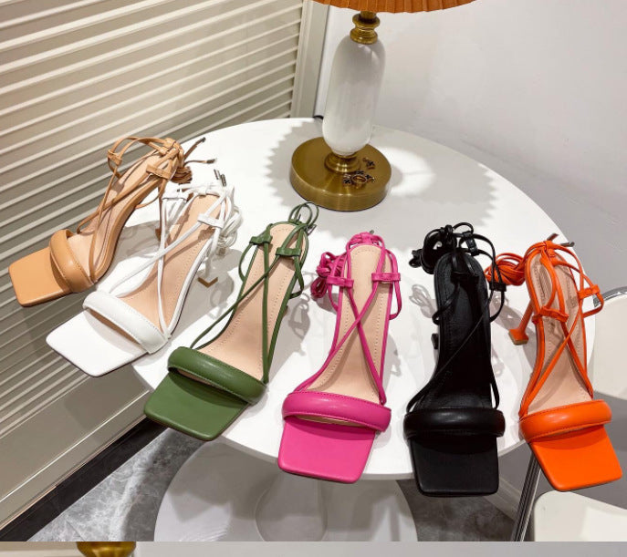 Marion – Sandales à Brides Découpées en Stiletto
