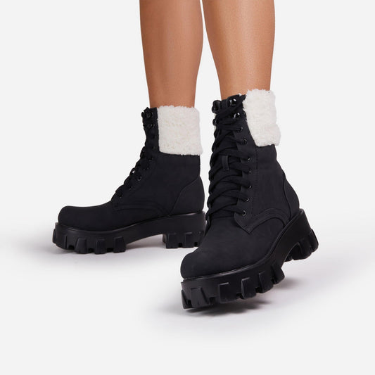 Laura – Bottines à lacets en cuir vegan pour femme