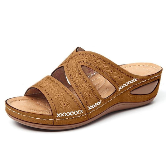 Jasmine – Chaussons féminins brodés rétro