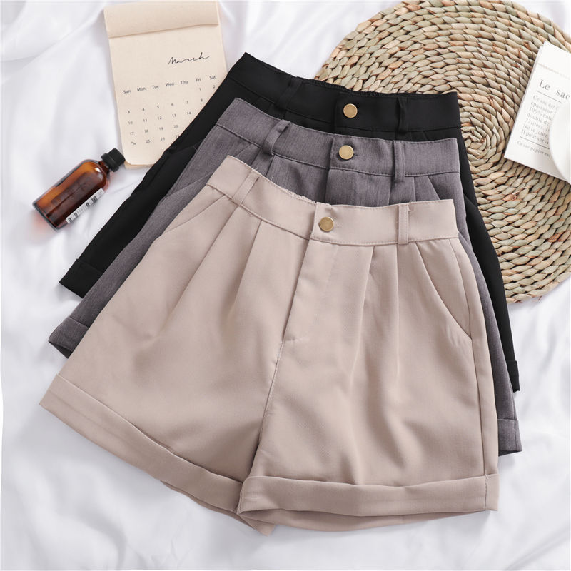 Emily – Shorts Décontractées à Jambes Larges et Revers