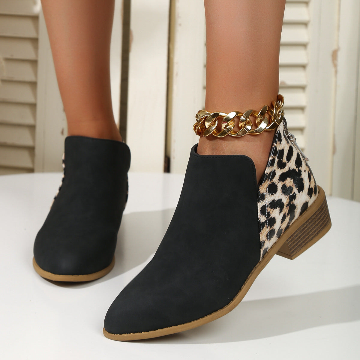 Andrea – Bottines léopard à talon aiguille avec fermeture éclair arrière