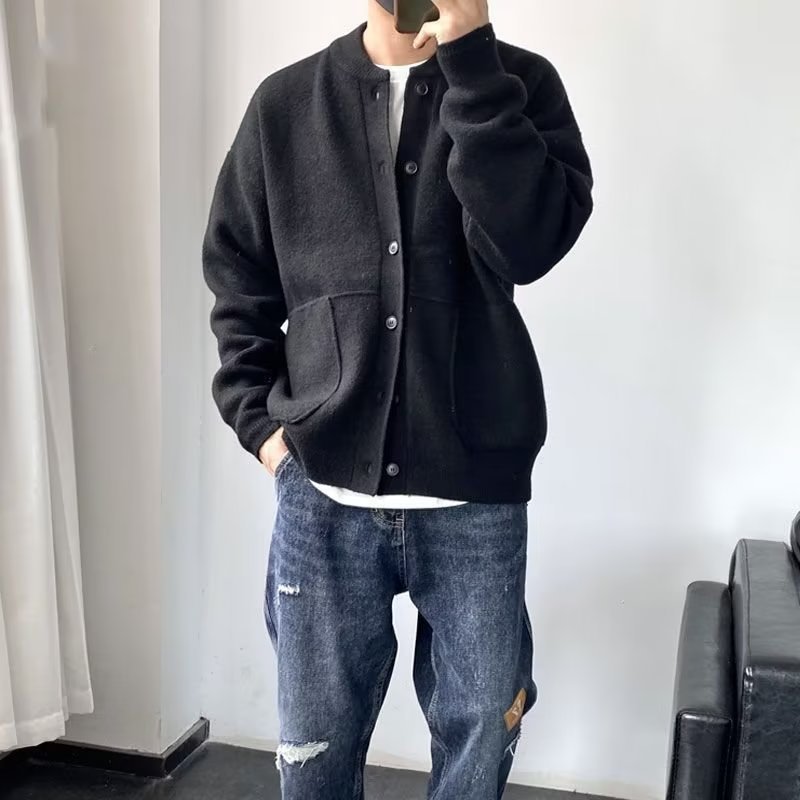Robin – Cardigan en Laine Moderne pour Hommes avec Col Rond