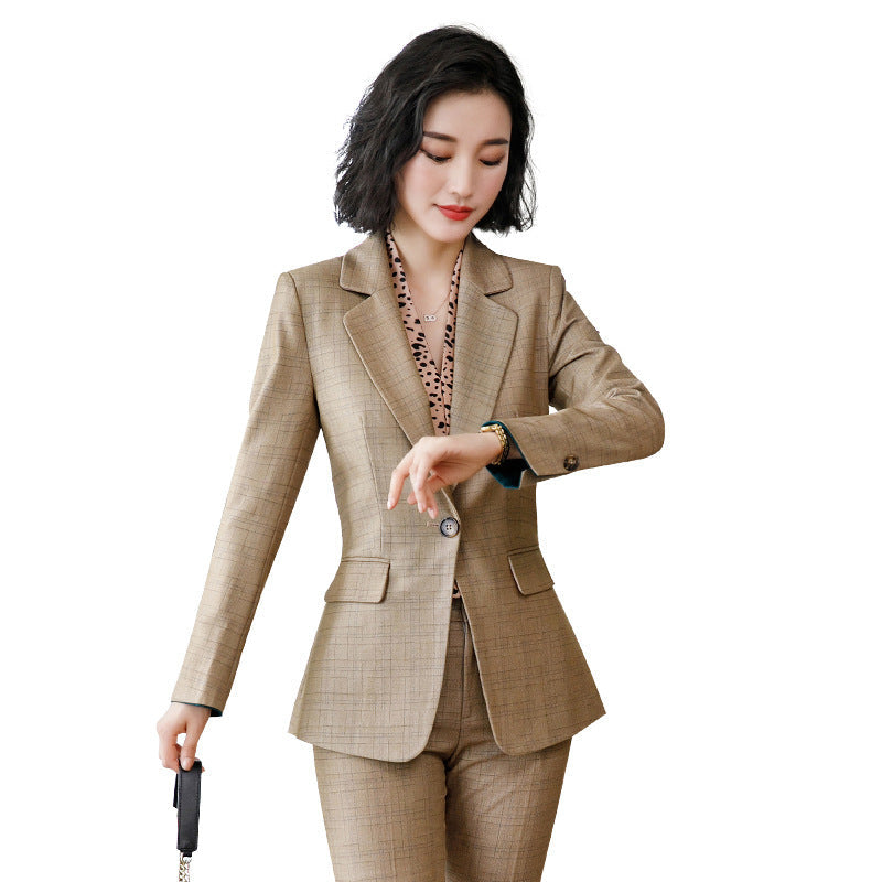 Rose – Costumes d'affaires élégants pour femmes