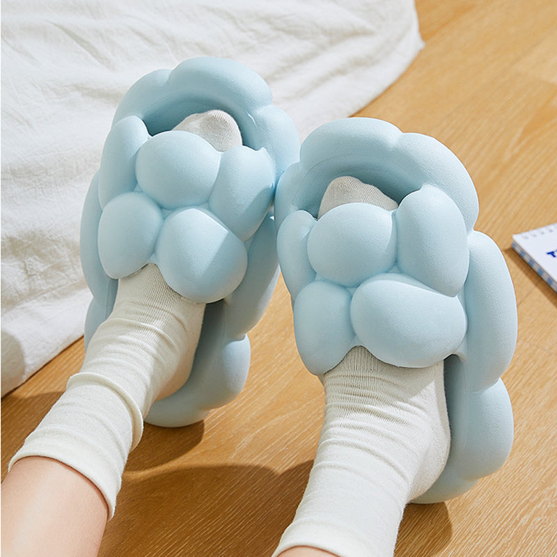 Jane – Chaussons Doux Design Nuage pour Femmes