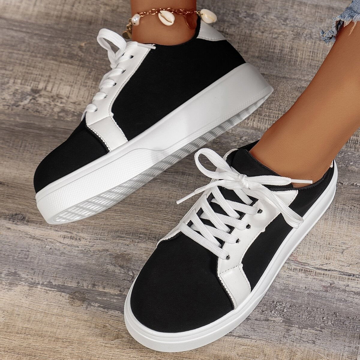 Gabrielle – Baskets Rétro Femme avec Lacets