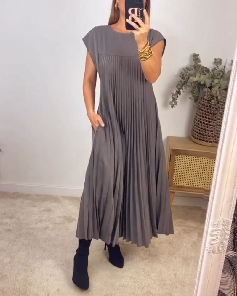 Natasha – Robe Plissée Sans Manches